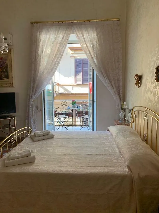 Appartement La Casa Di Nonna à Naples Italie